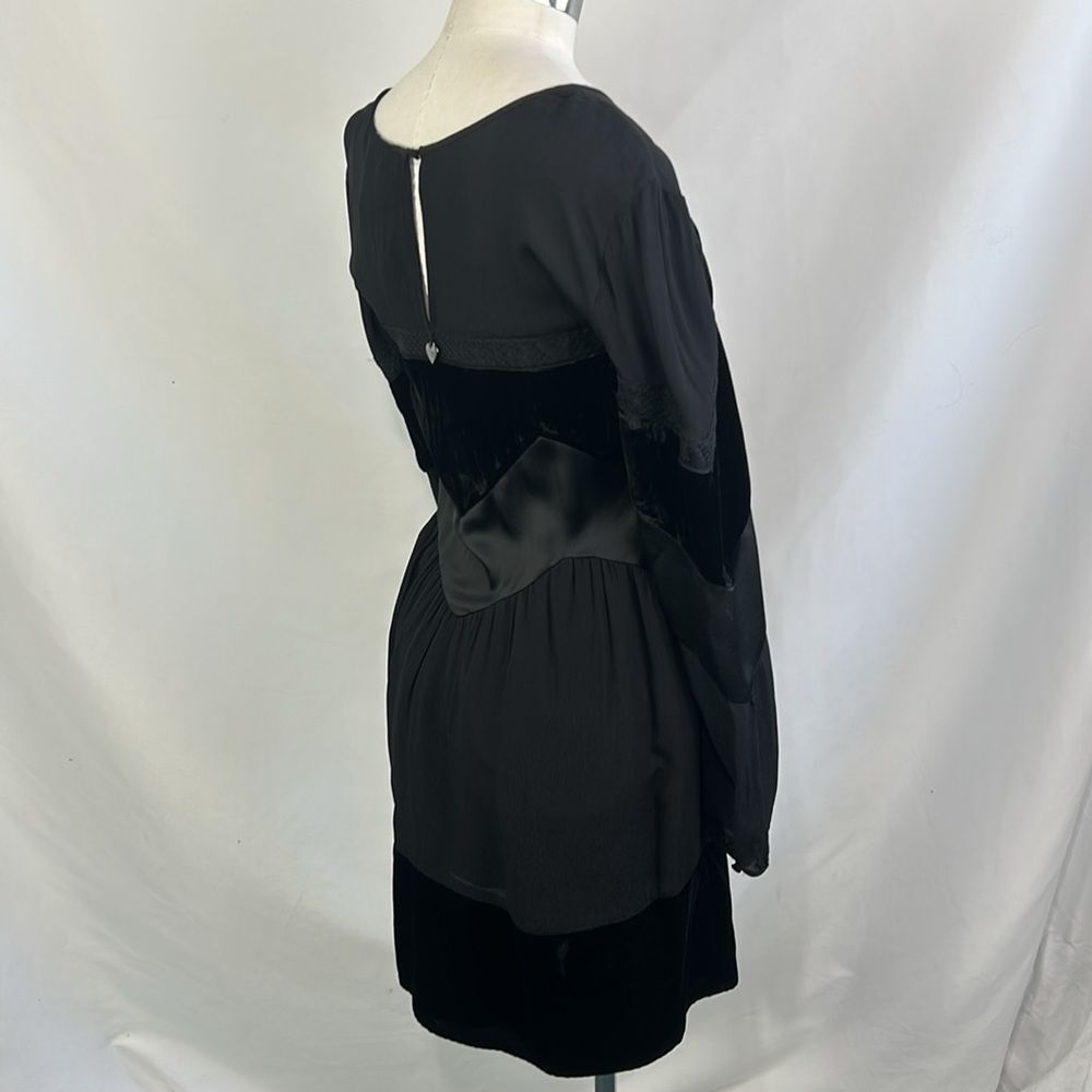 NWT Black With Belvet And Lace Trim Twin Set Dress - Picture 4 of 8